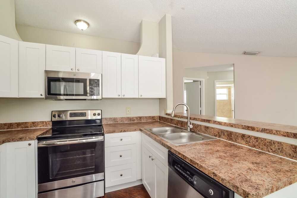1176 Countrywind Dr - Photo 7 of 19