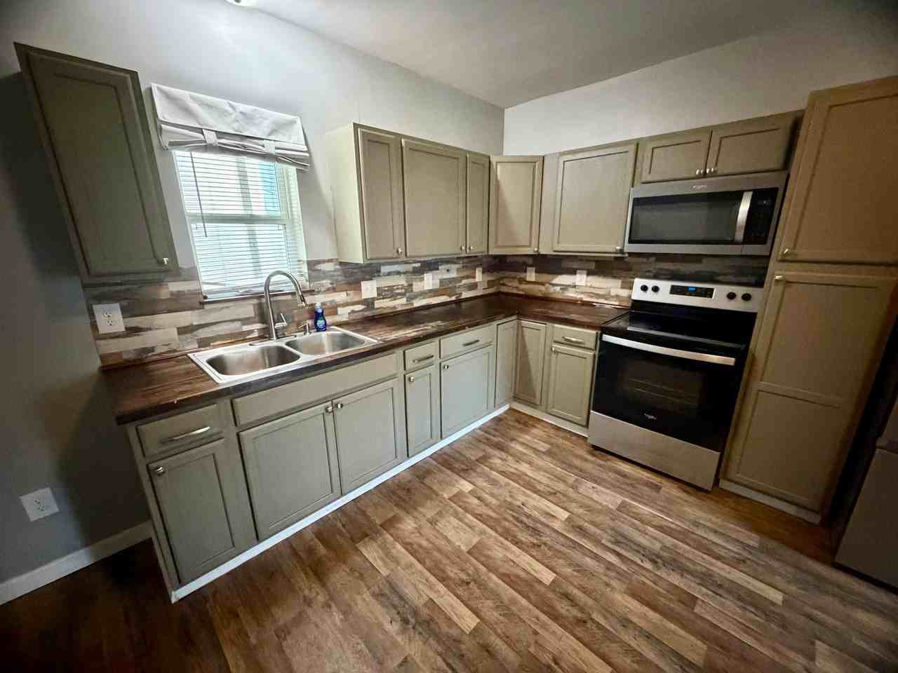 16 Highland Ave #A - Photo 5 of 14