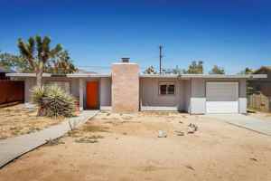 featured image of 61542 Palm Vista Dr