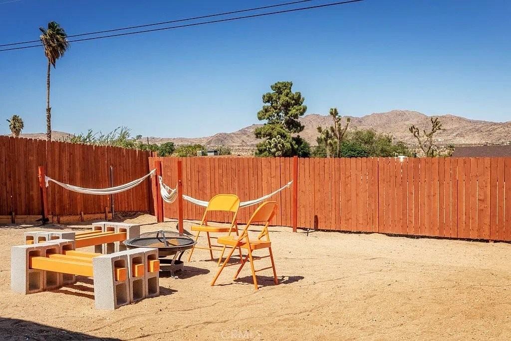 61542 Palm Vista Dr - Photo 3 of 9