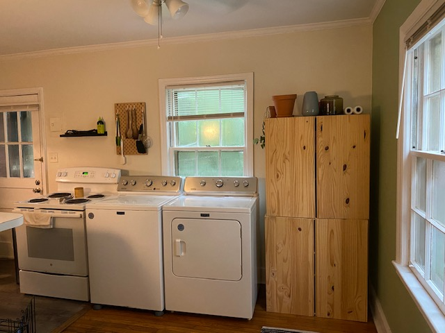234 N Dotger Ave #234 - Photo 4 of 14