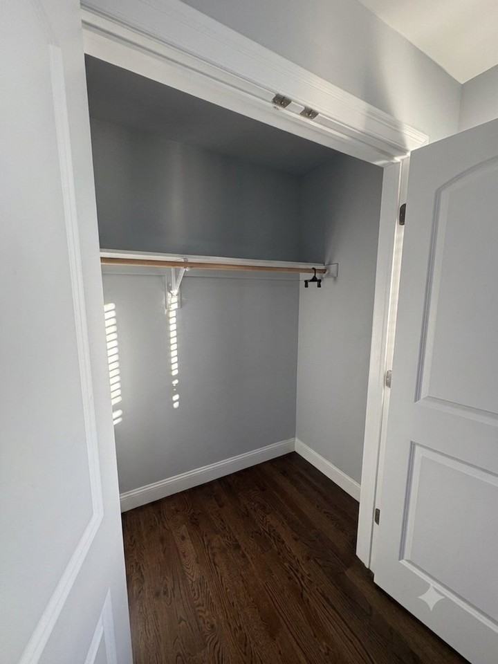 331 Bond St #3 - Photo 7 of 10