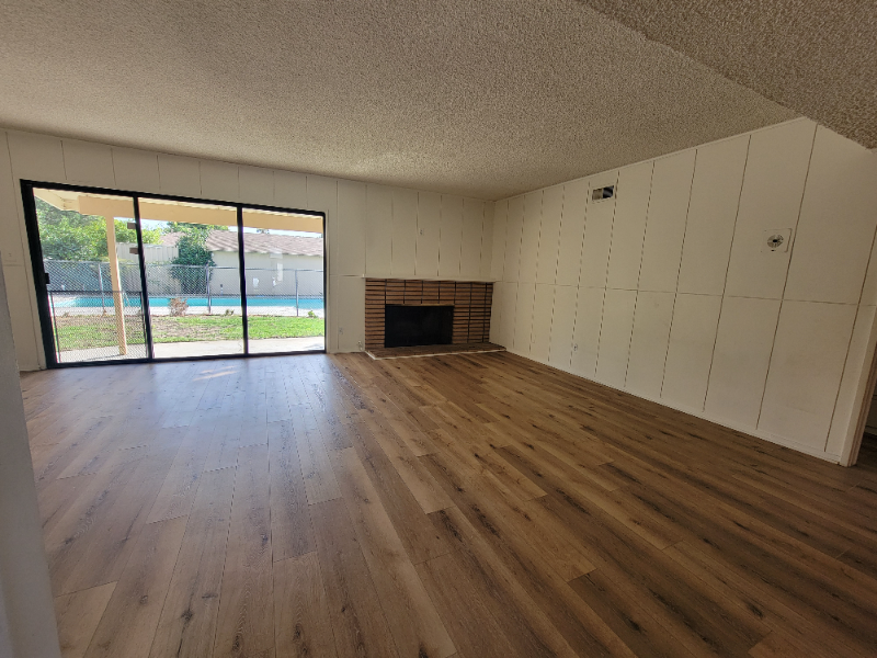 13550 Leadwell St - Photo 4 of 21