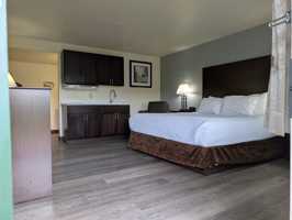 featured image of 1317 E Gurley St #304