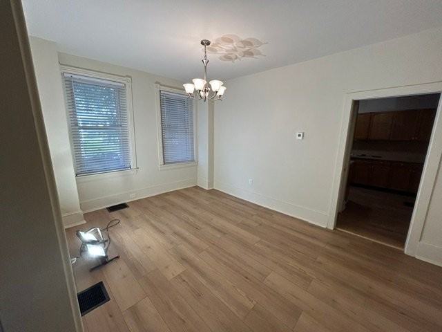 231 W 14th St #1 - Photo 4 of 20