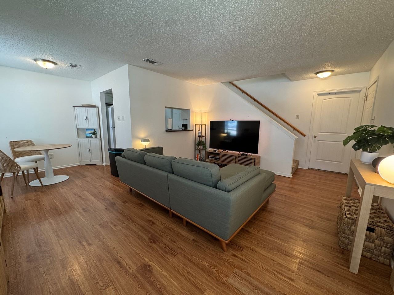 3202 Cougar Trl #C - Photo 3 of 20