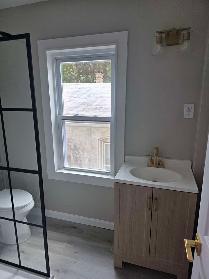 463 Montclair Ave #465-3 - Photo 4 of 10