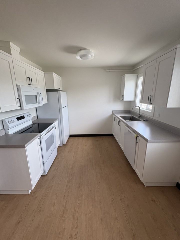 60 S Main Ave #207 - Photo 2 of 8