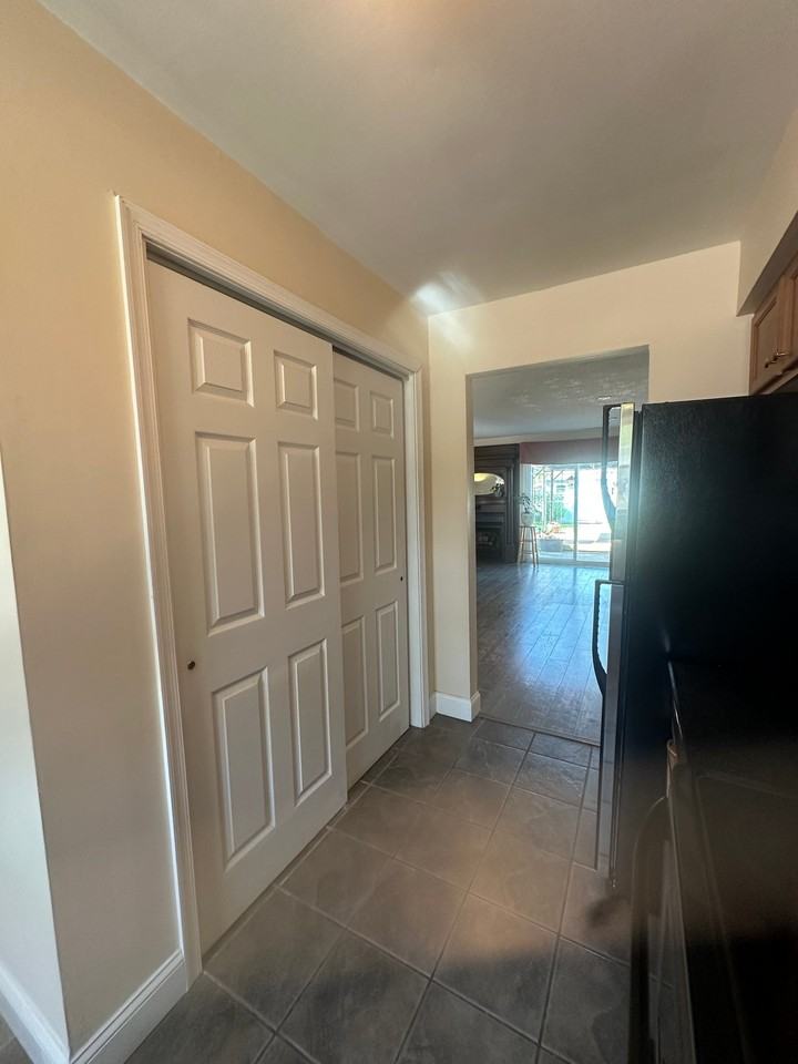 914 C Ave - Photo 4 of 20