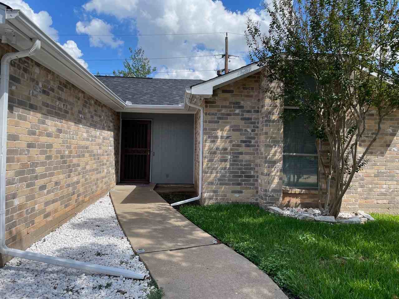 2627 Old Fort Rd - Photo 3 of 18
