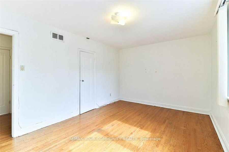 6 Lennox Street - Photo 5 of 10