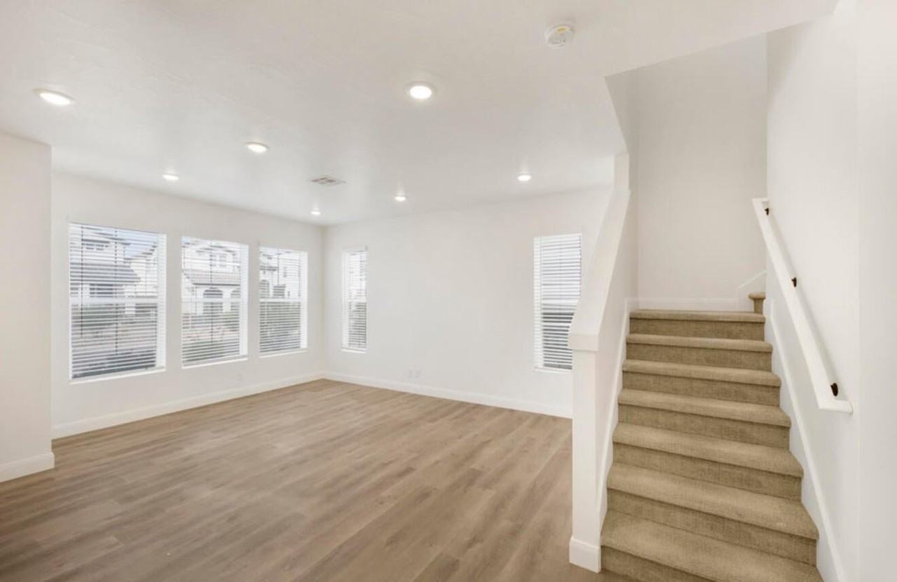6009 S Carnelian Pkwy #167 - Photo 4 of 14
