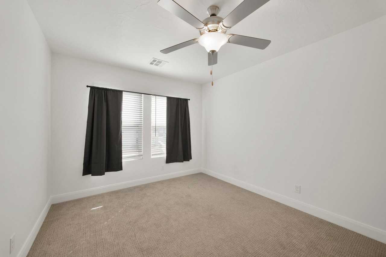 6009 S Carnelian Pkwy #167 - Photo 7 of 14