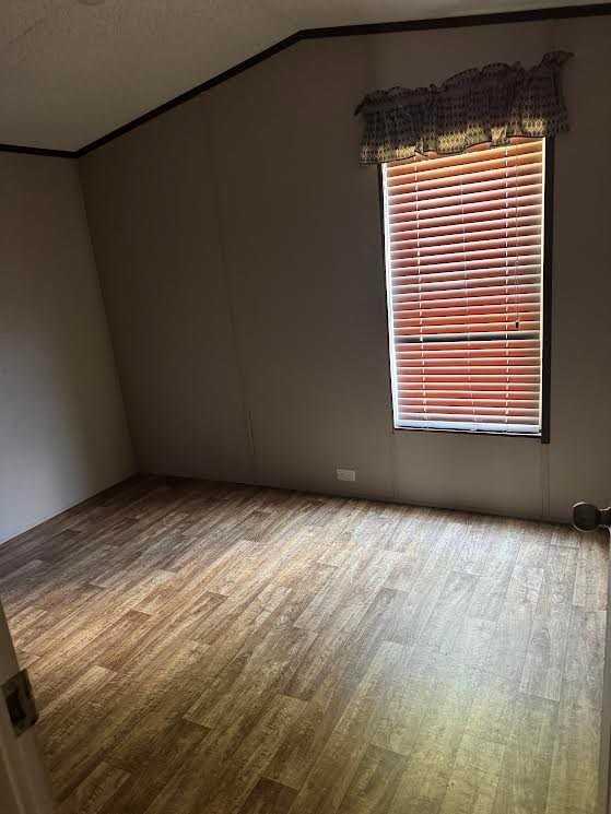 520 Stilton Rd - Photo 5 of 8
