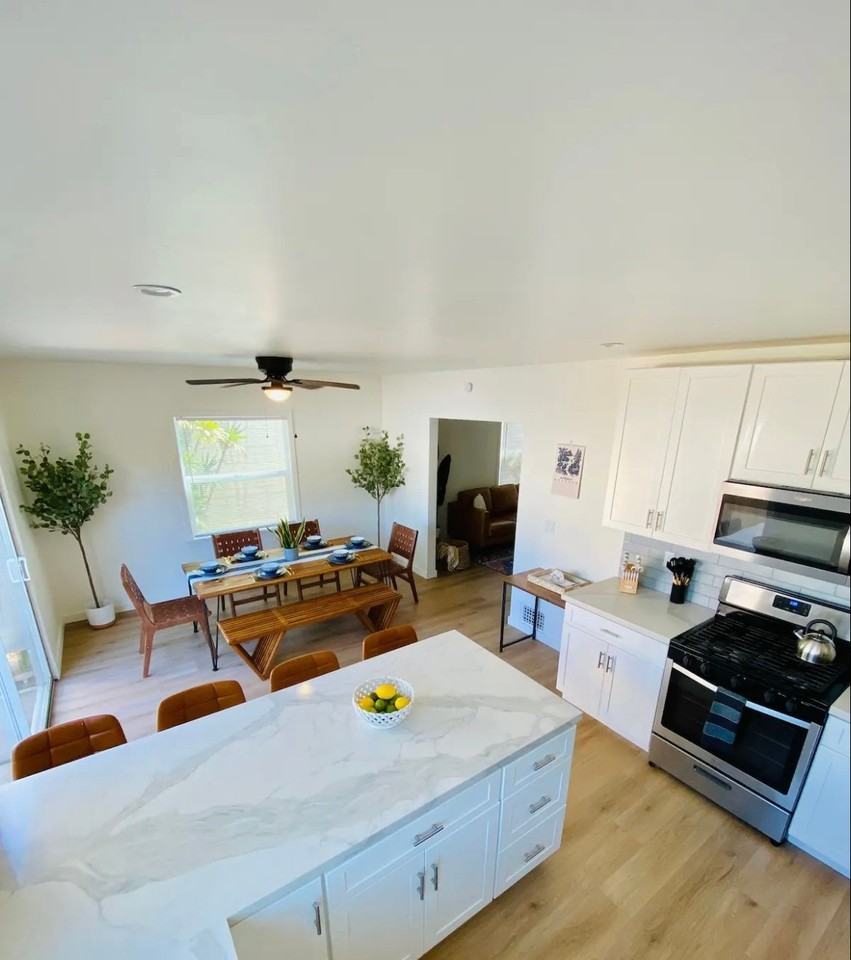 230 Mira Mar Ave #A - Photo 5 of 13