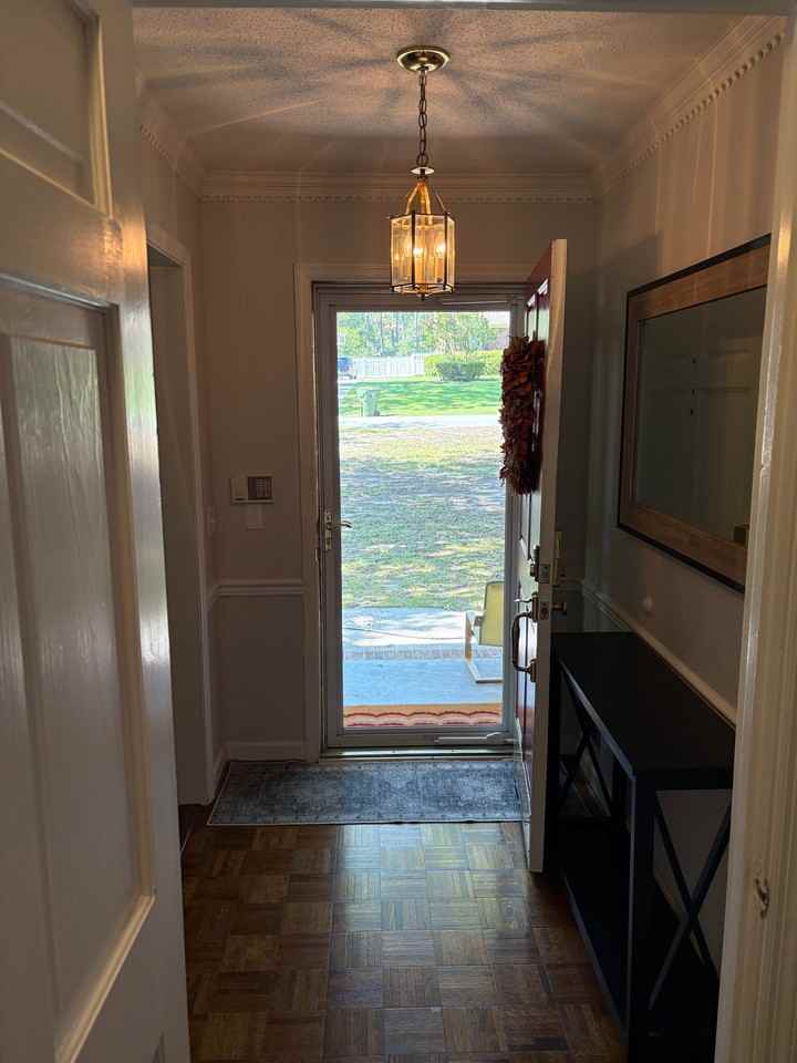 509 Wotan Rd - Photo 4 of 8