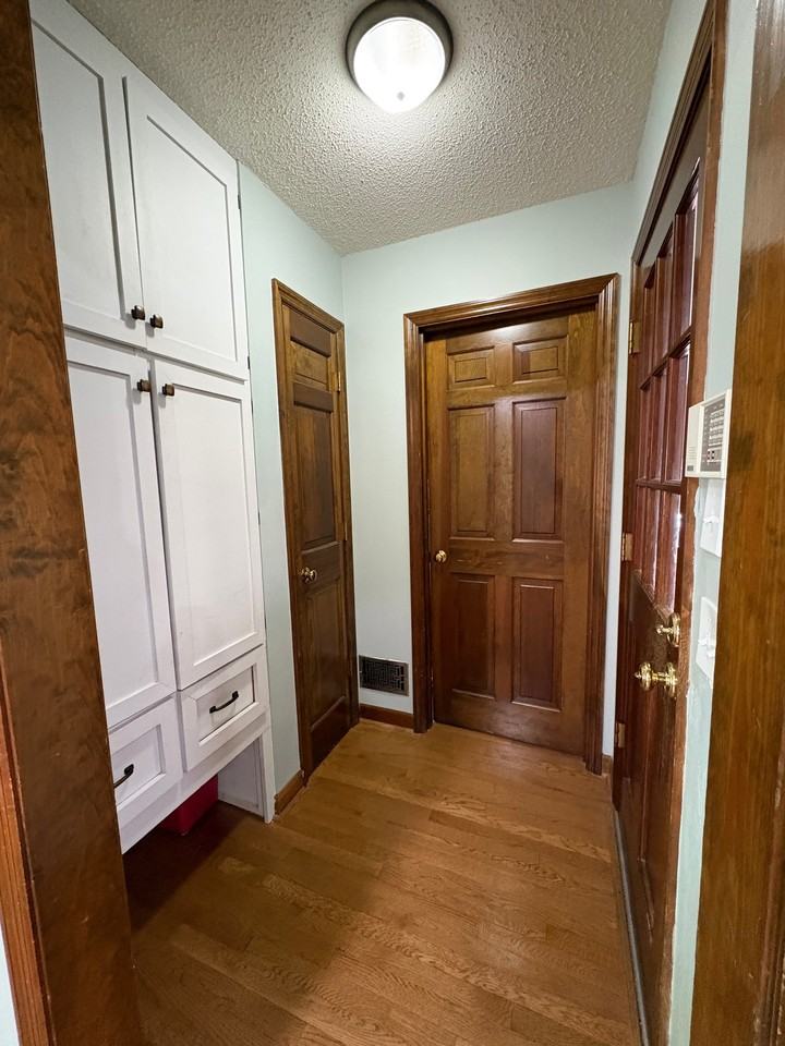 509 Wotan Rd - Photo 7 of 8