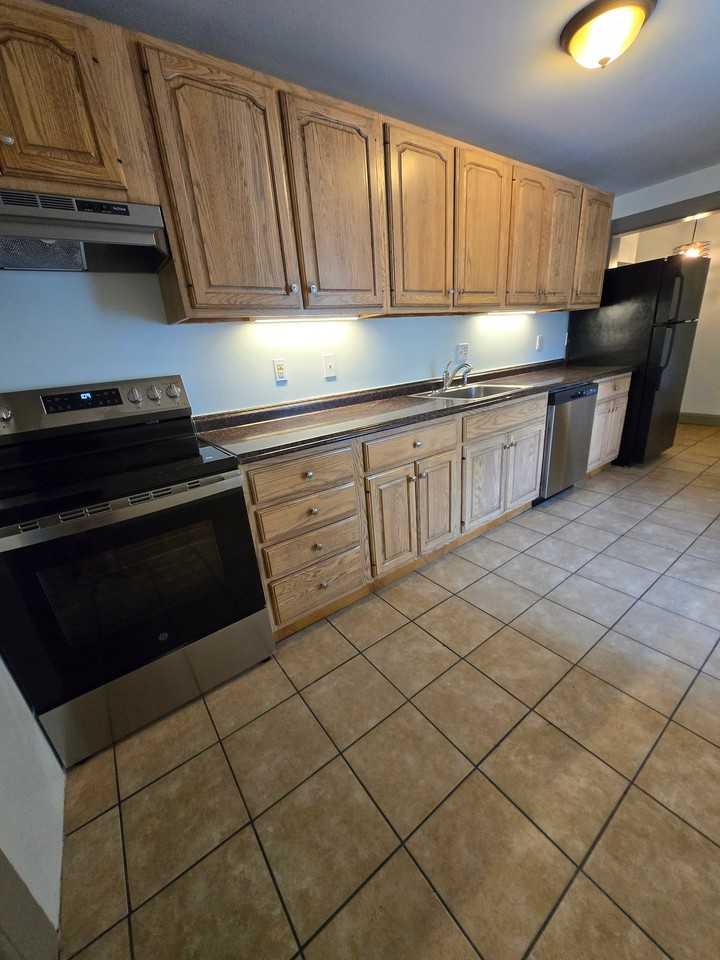 127 Pearl St #2N - Photo 6 of 20