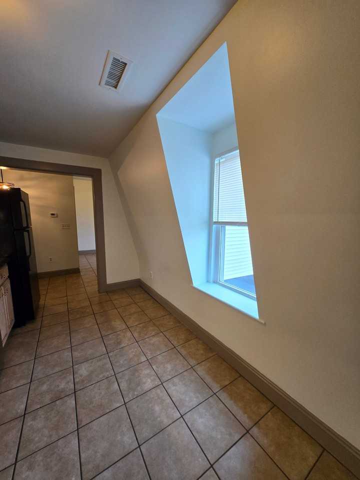 127 Pearl St #2N - Photo 7 of 20