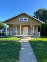 featured image of 876 Washington Blvd
