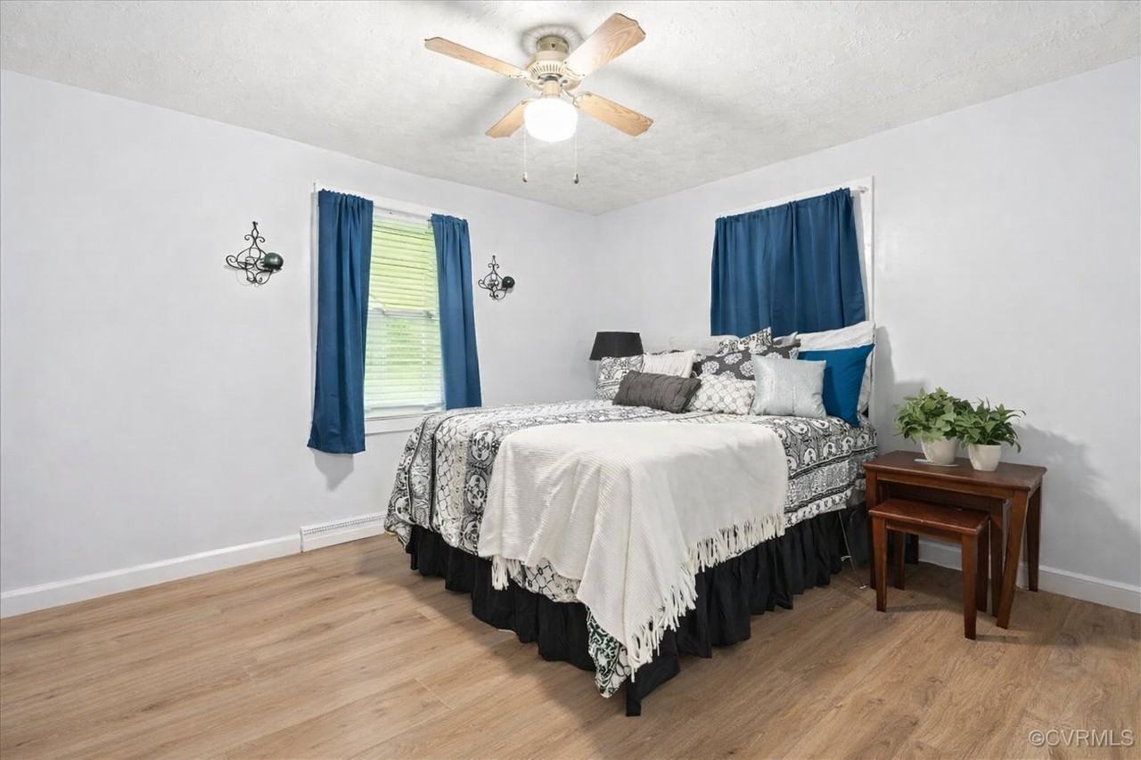 322 St Matthew St - Photo 3 of 4