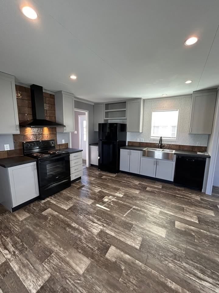 313 Owens St #313 - Photo 2 of 14