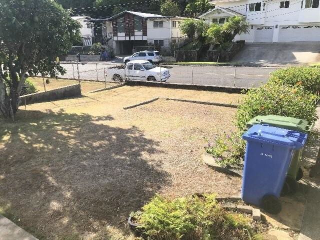 1655 Onipaa St - Photo 2 of 16