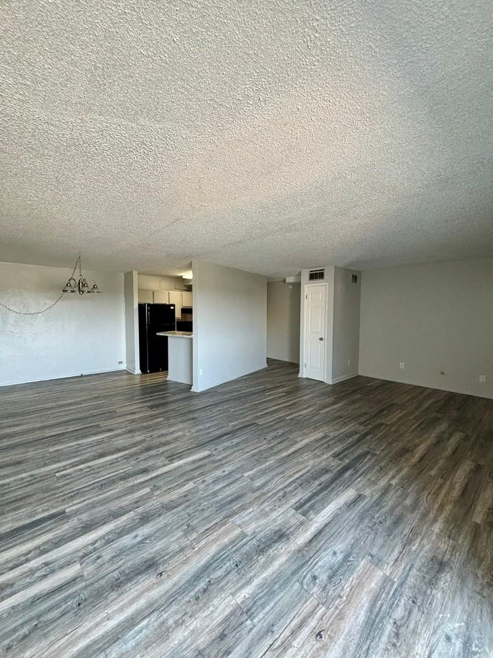 1400 Millersport Hwy #506 - Photo 6 of 13