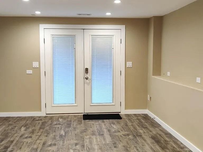 5414 Fossil Ct N - Photo 2 of 4