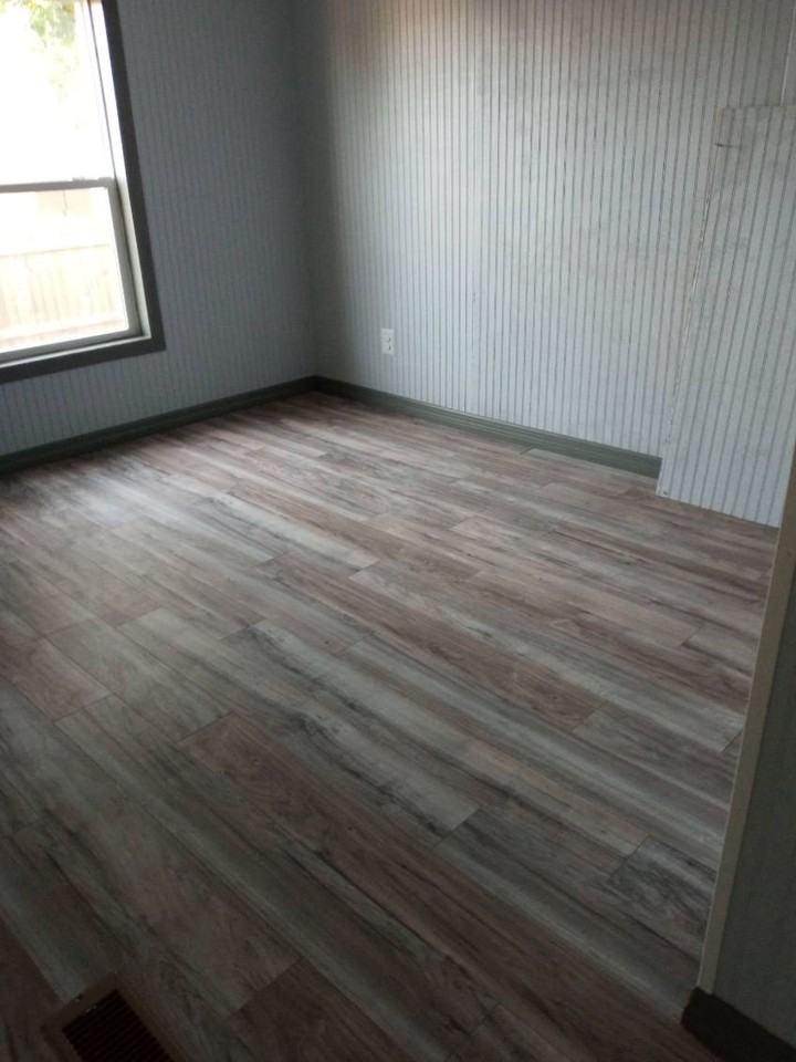 4240 Morlock Ln - Photo 5 of 8