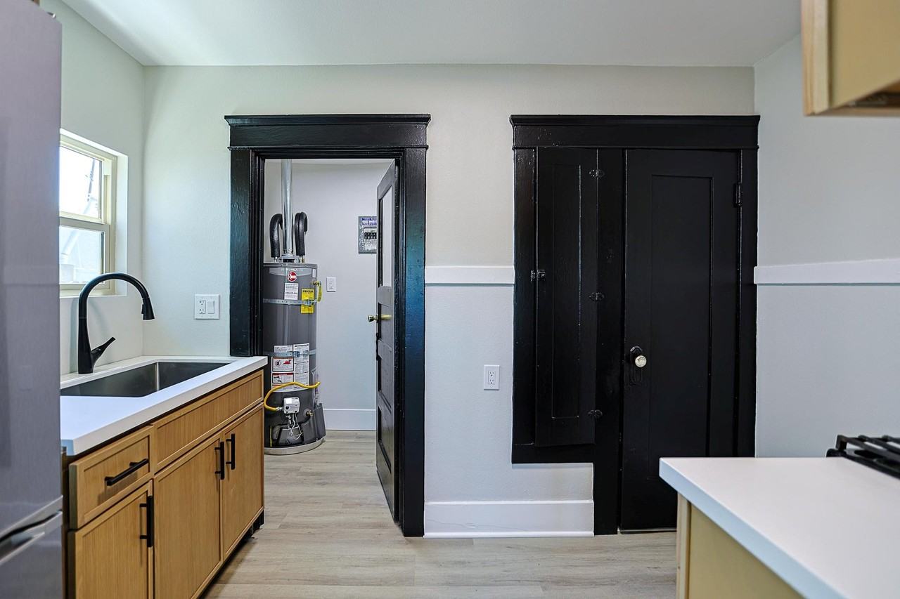 401 S Garnsey St #401 - Photo 6 of 15