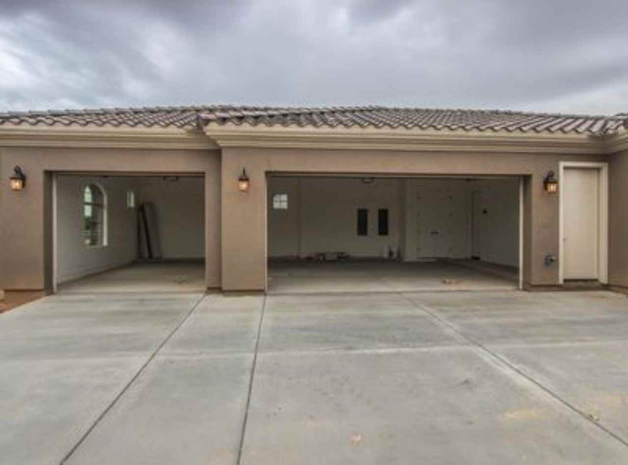20421 E Excelsior Ct - Photo 2 of 19