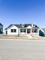 featured image of 672 W Herald Dr