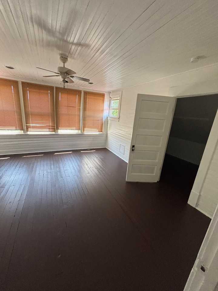 3619 Melrose Ave Nw - Photo 2 of 15