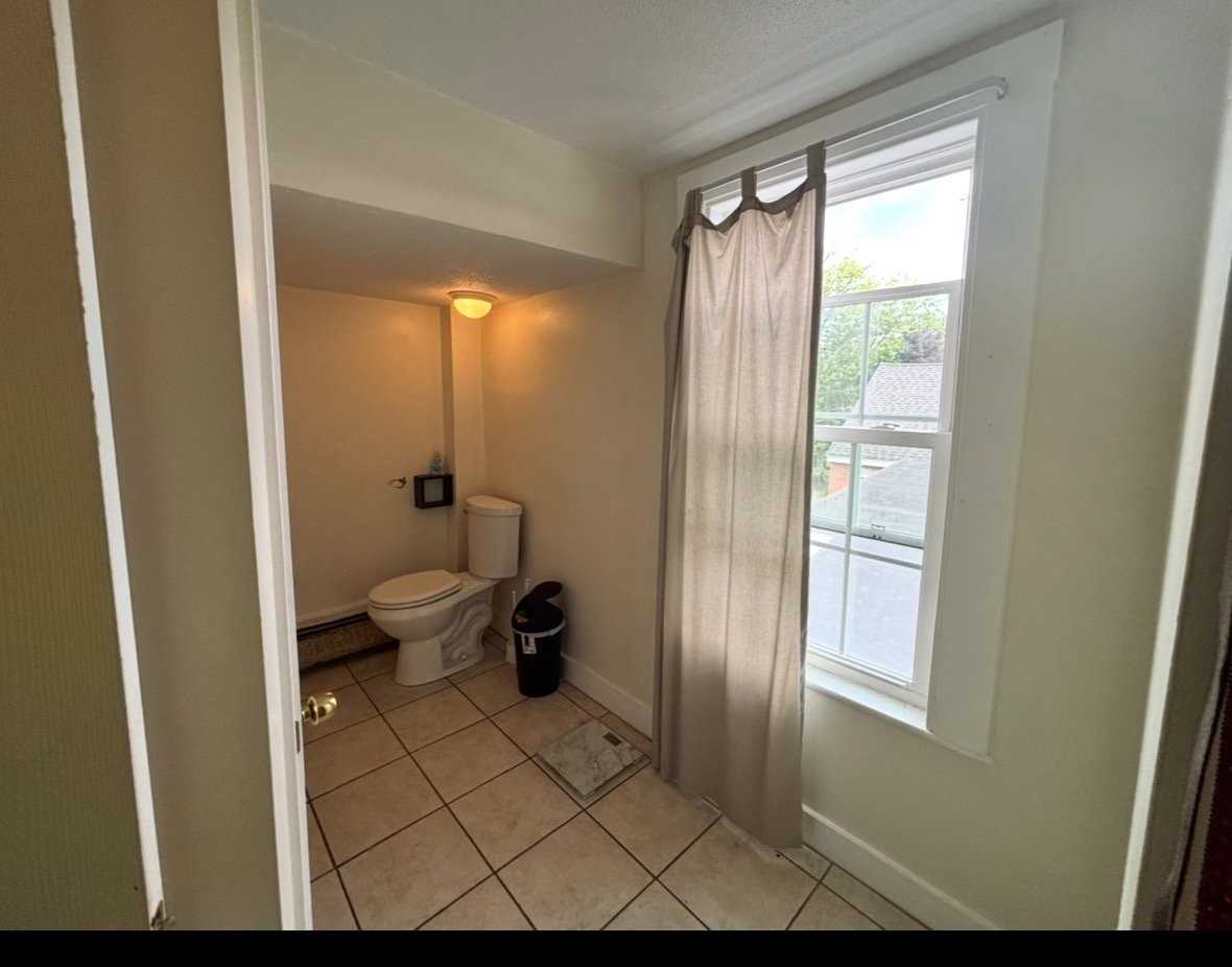 14 Pine St #3 - Photo 3 of 6