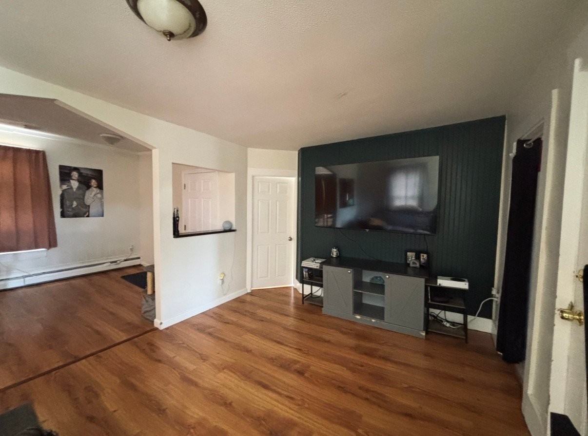 14 Pine St #3 - Photo 5 of 6