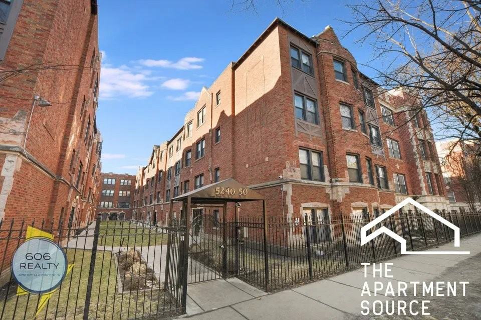5250 S Drexel Ave