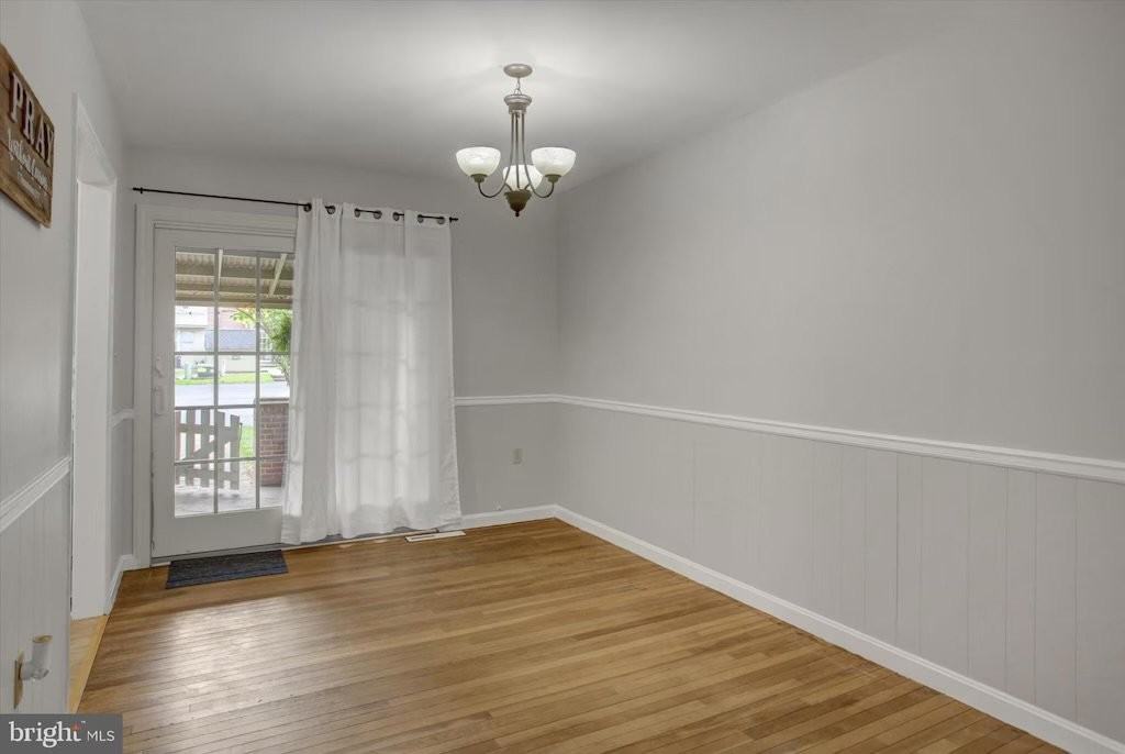 708 Cumberland Ave - Photo 3 of 20