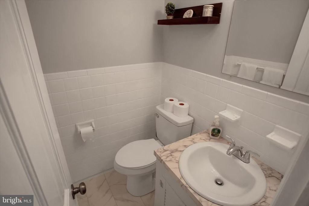 708 Cumberland Ave - Photo 6 of 20
