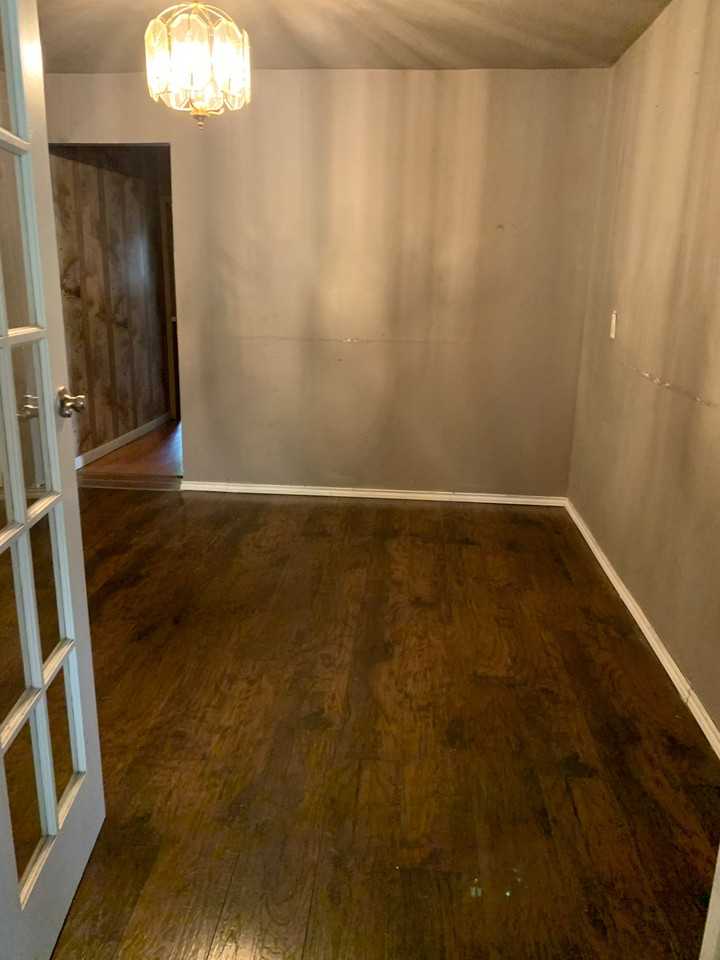 631 El Monte Blvd - Photo 3 of 9