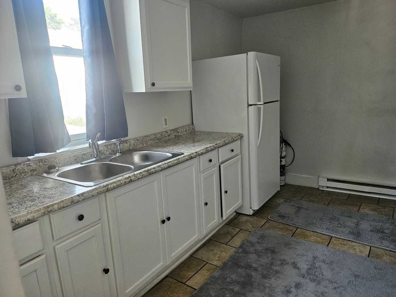 308 South Ave - Photo 3 of 20