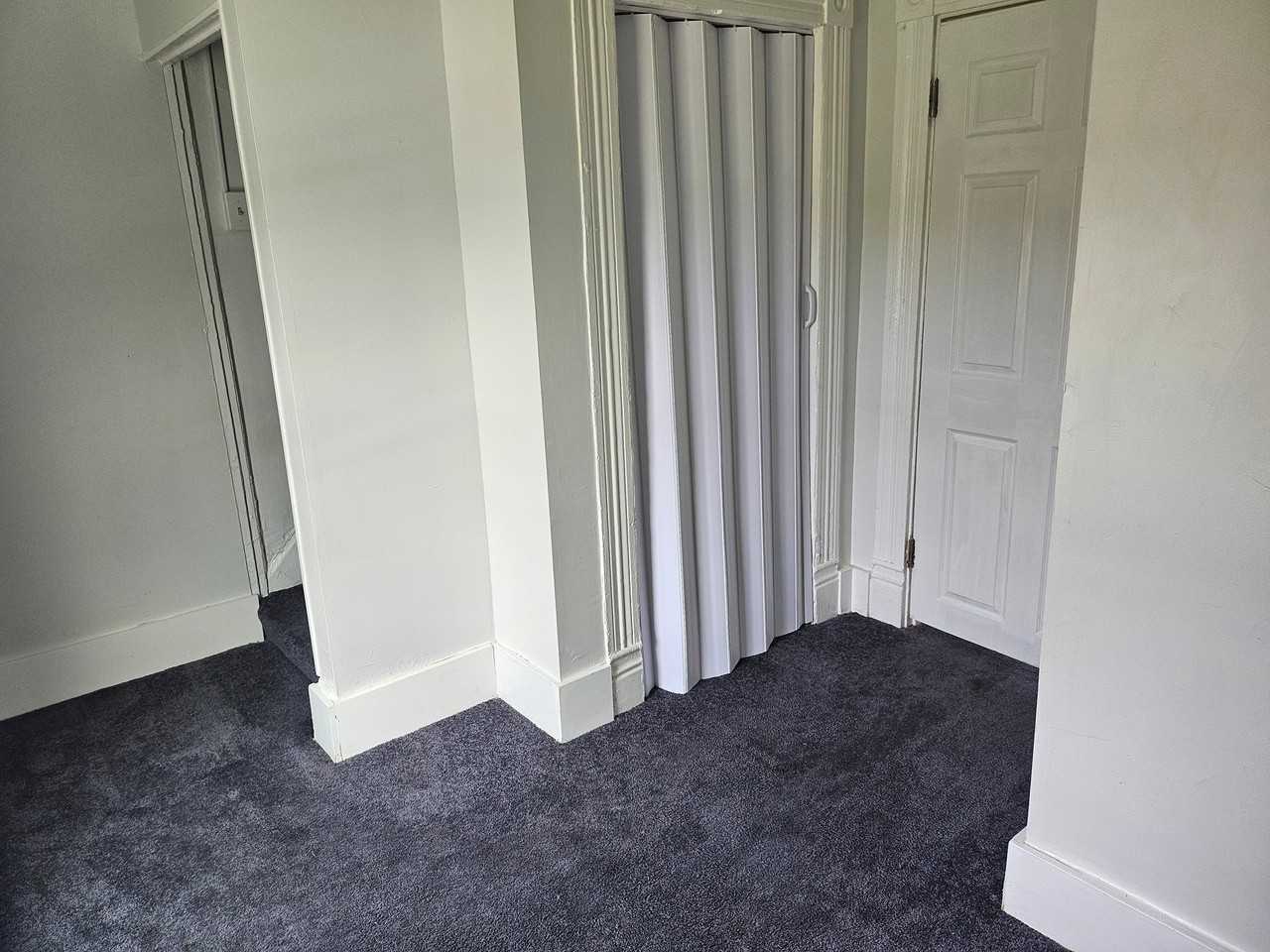 308 South Ave - Photo 6 of 20