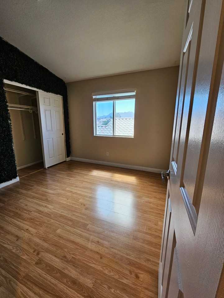 7016 Old Village Ave - Photo 2 of 11