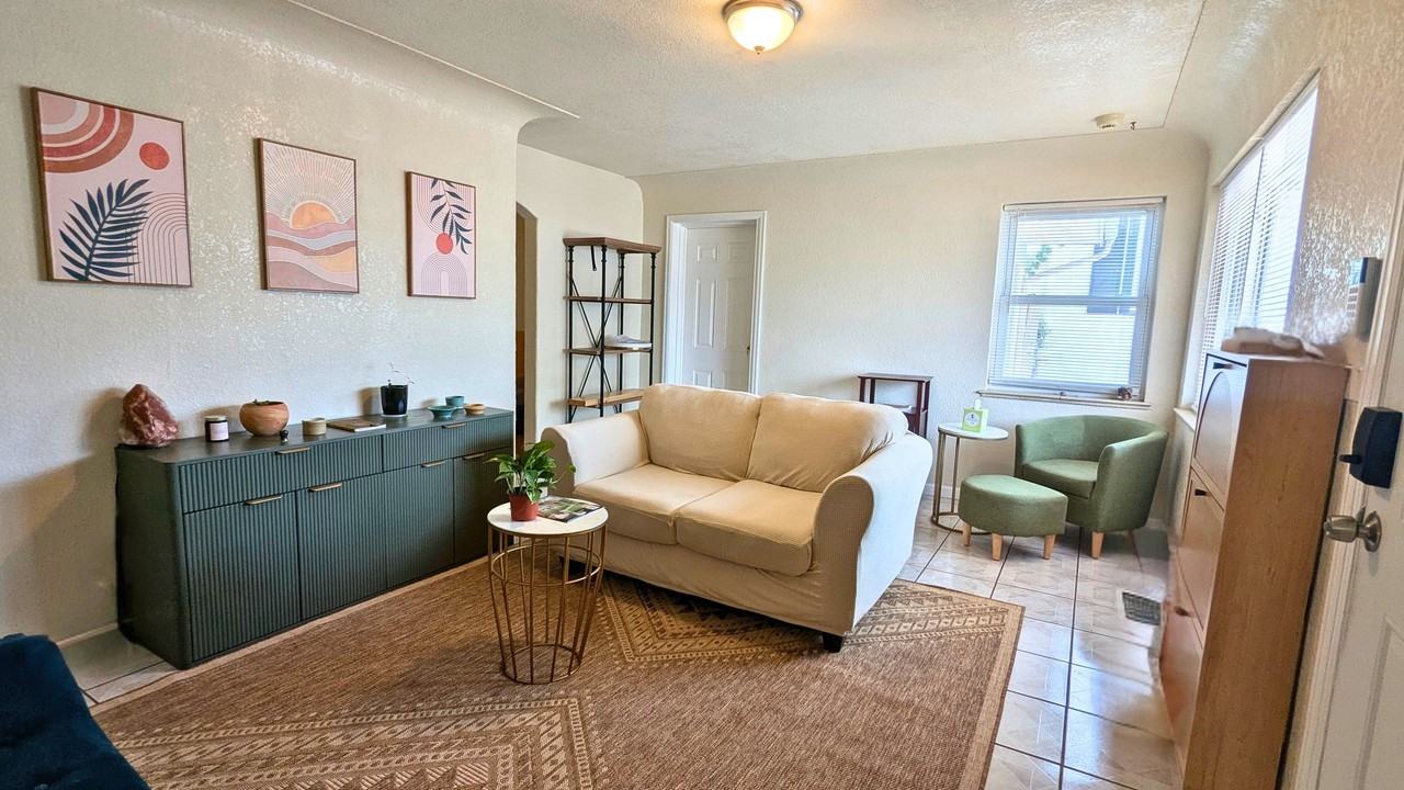 2308 Galena St - Photo 3 of 11