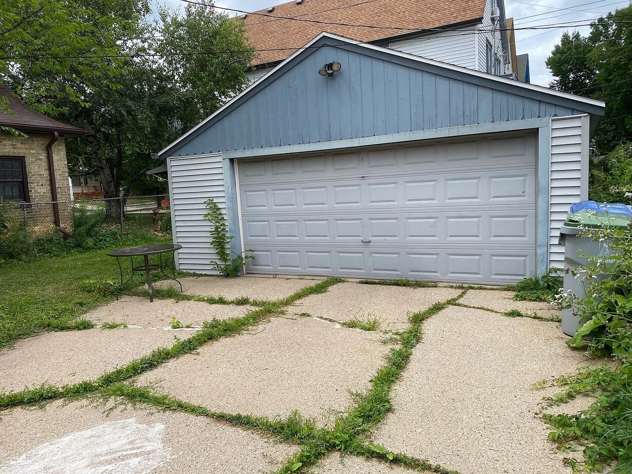 4140 W Mckinley Ct - Photo 4 of 14
