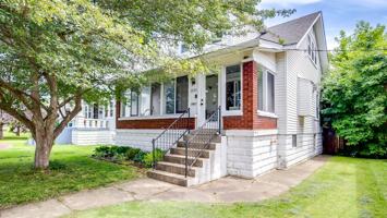 featured image of 2229 S Shelby St
