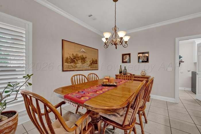 8117 Vail Dr - Photo 5 of 19