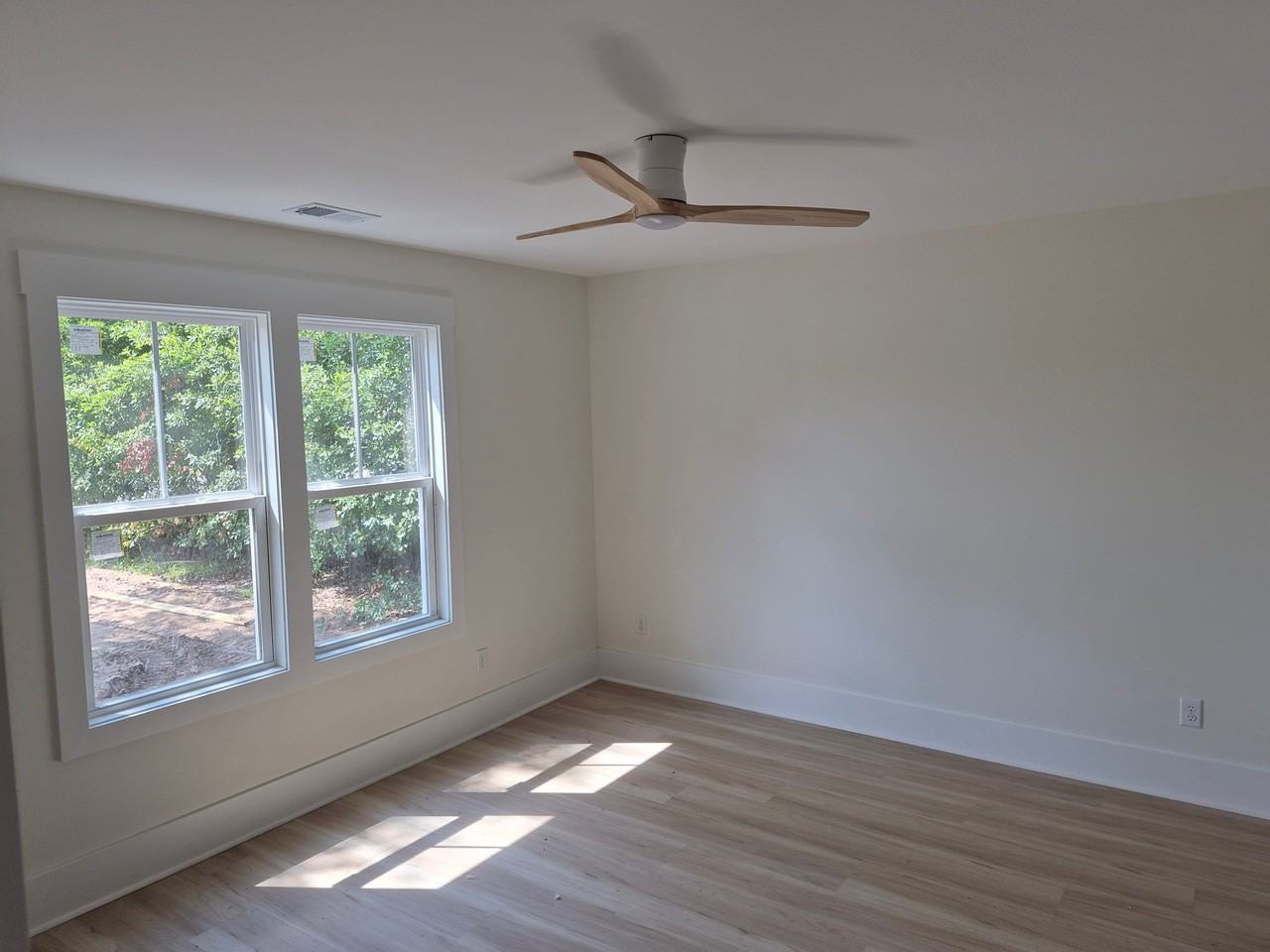 2360 Malmo Loop Rd Ne - Photo 5 of 16