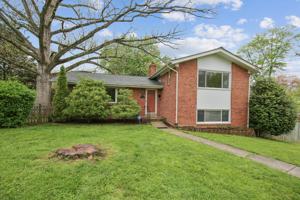 featured image of 2511 Harmon Rd