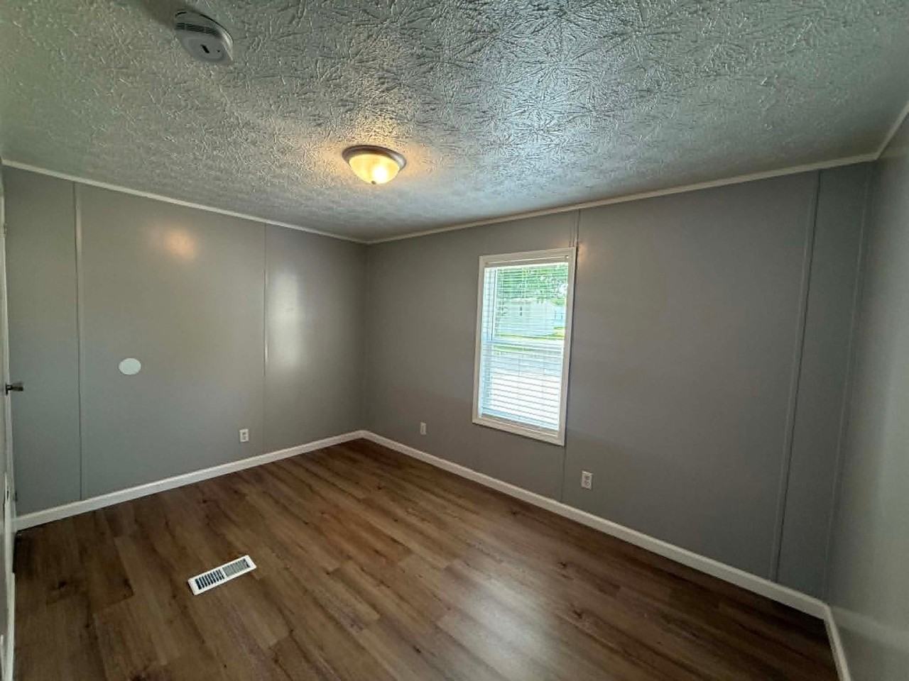 1236 N Oaklane Rd #297 - Photo 7 of 7